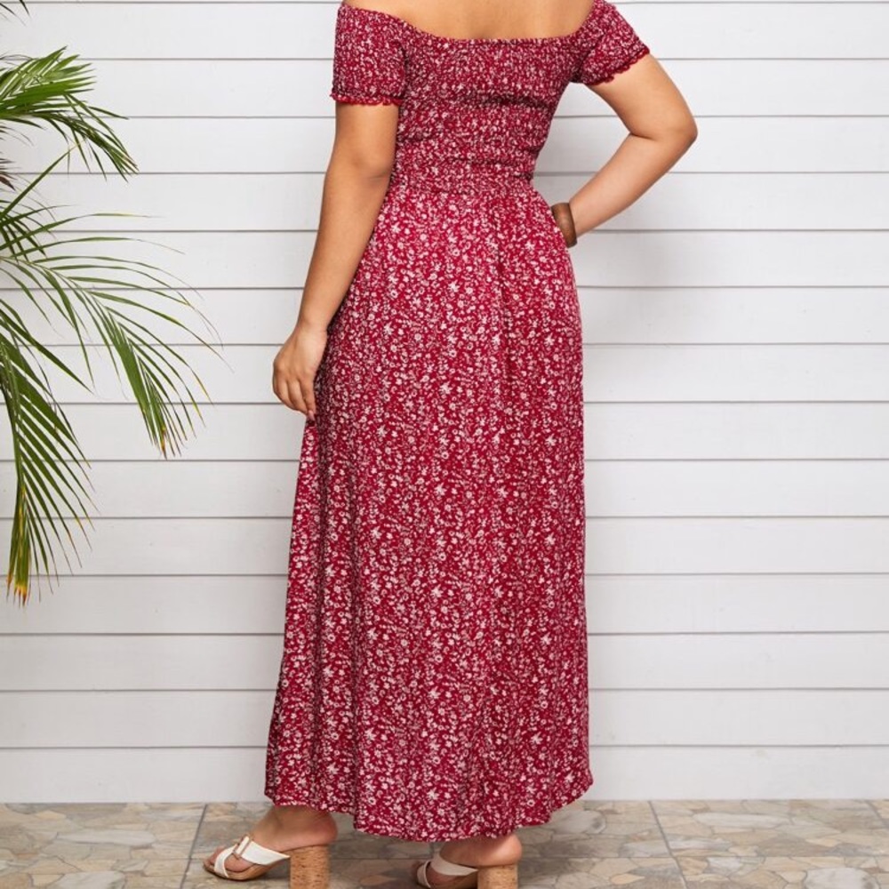 Plus Off Shoulder Shirred Split Ditsy Floral Dress - Picture 2 of 7